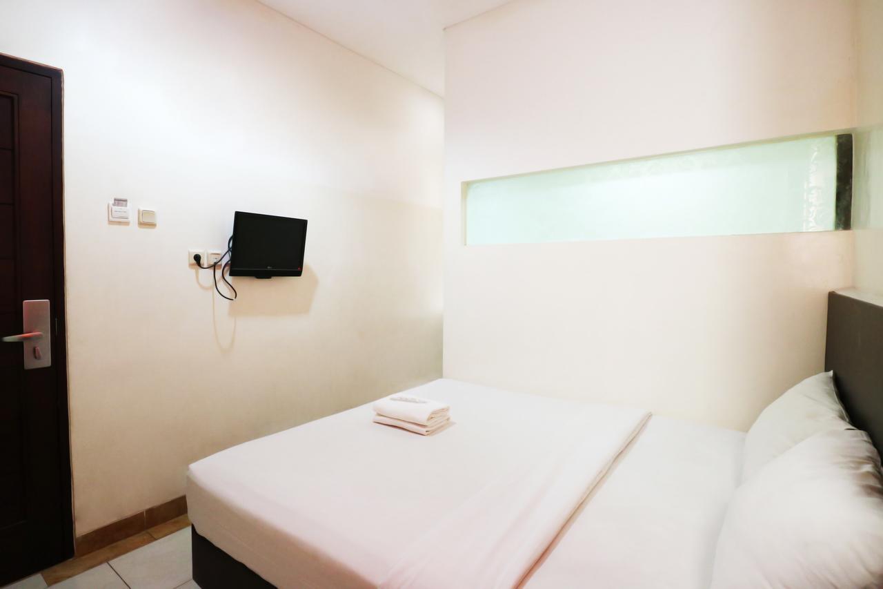 Mirah Hotel Jakarta Extérieur photo